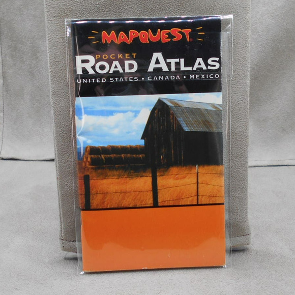 Vintage MapQuest Pocket Size Road Atlas for United State Canada Mexico 2003 - Picture 1 of 8